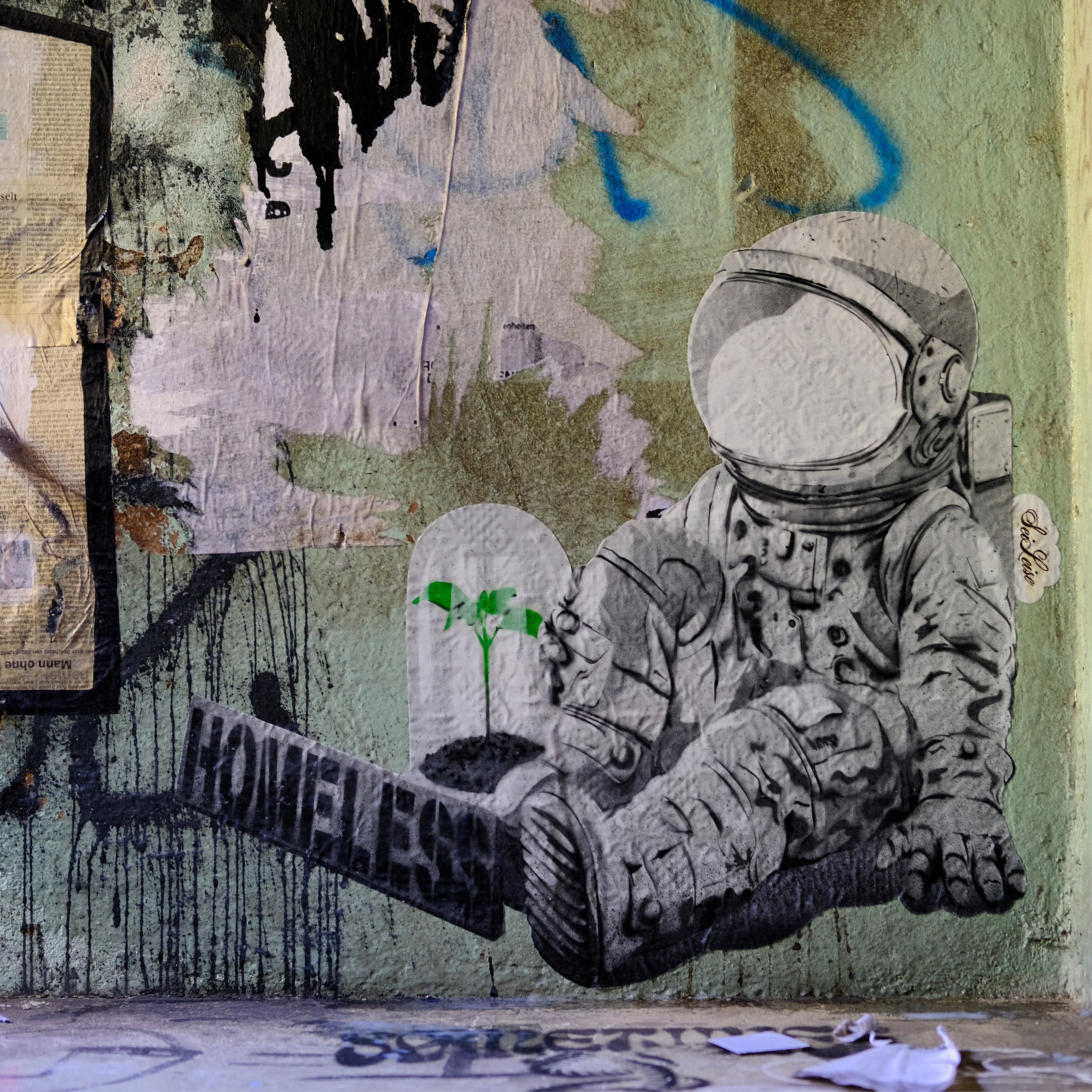 "Homeless" / Small Edition