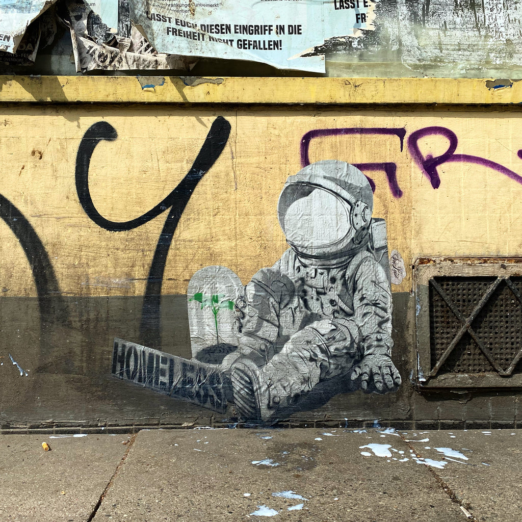 "Homeless" / Small Edition